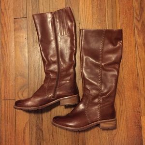 Sofft tall brown leather boots